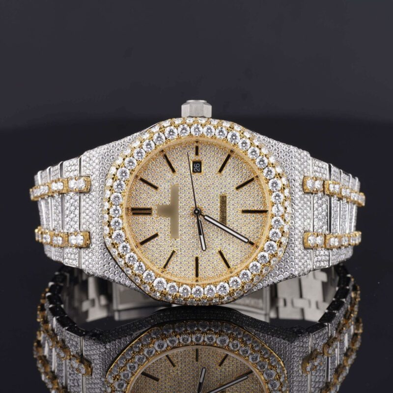 Fabulous Iced Out Automatic Analog Diamond Moissanite Watch